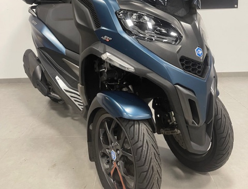 PIAGGIO MP3 530 HPE EXCLUSIVE - 6100 KM - GTIE 1 AN