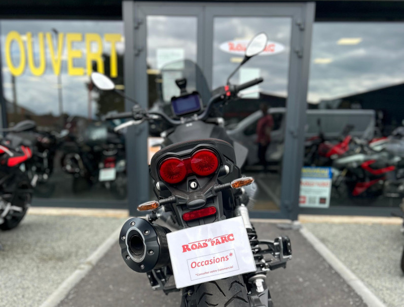 MOTO GUZZI V85 STRADA NERO