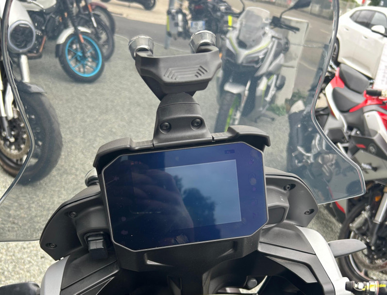 MOTO GUZZI V85 STRADA NERO