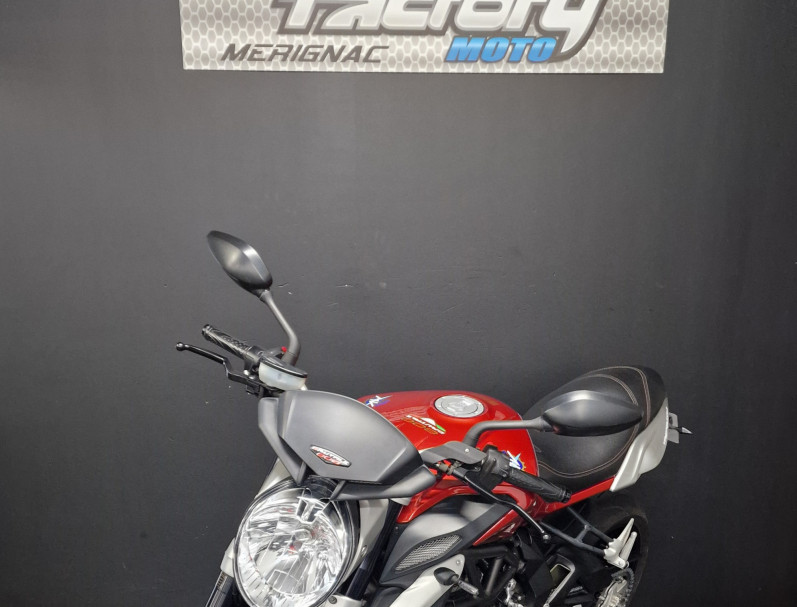 MV AGUSTA BRUTALE 800