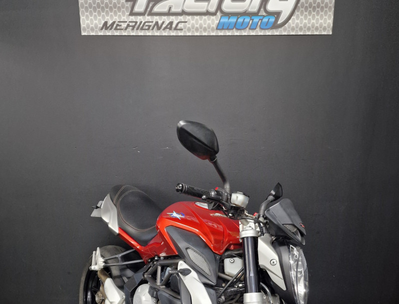 MV AGUSTA BRUTALE 800