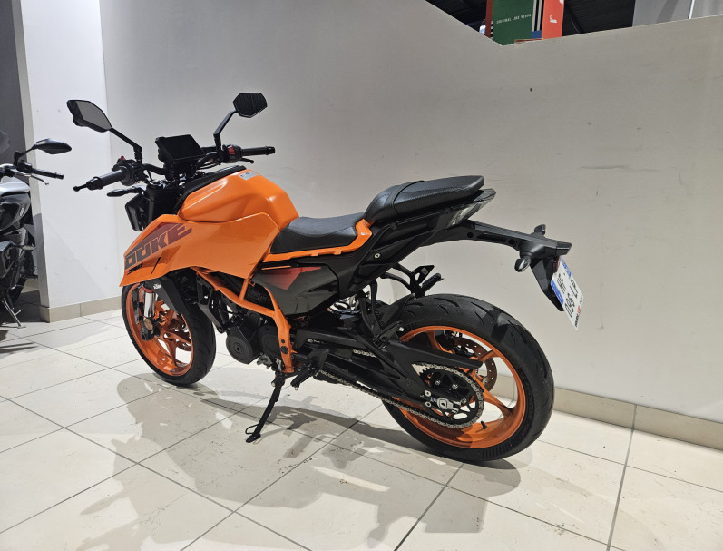 KTM 390 DUKE