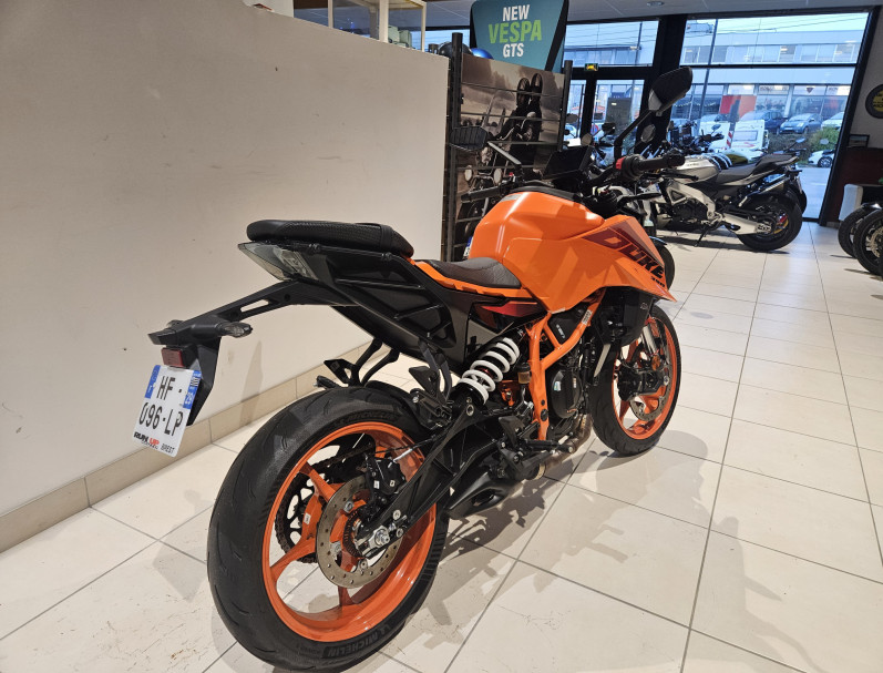 KTM 390 DUKE