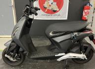 PIAGGIO 1 Electrique GARANTIE 24 MOIS GRIS MAT BON ETAT CRIT