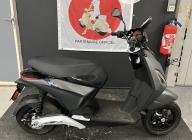 PIAGGIO 1 Electrique GARANTIE 24 MOIS GRIS MAT BON ETAT CRIT