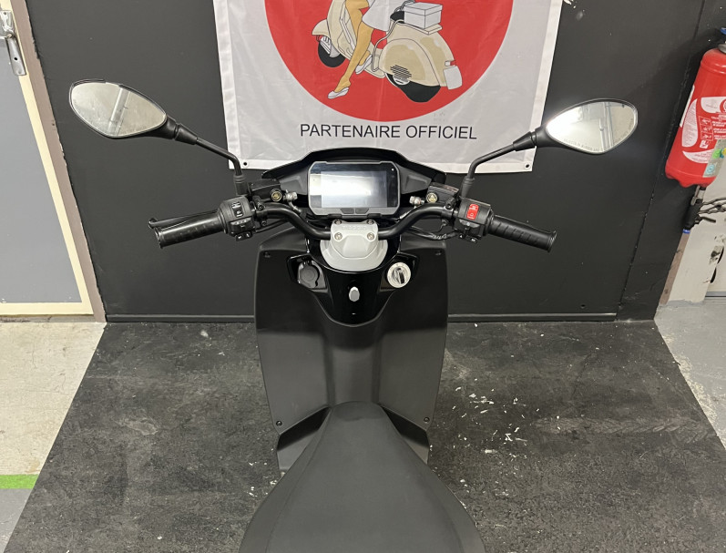 PIAGGIO 1 Electrique GARANTIE 24 MOIS GRIS MAT BON ETAT CRIT