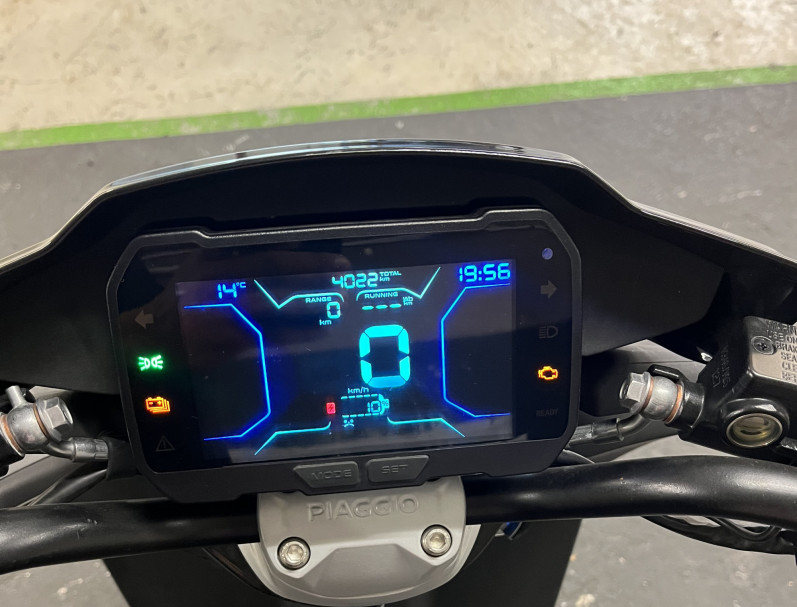 PIAGGIO 1 Electrique GARANTIE 24 MOIS GRIS MAT BON ETAT CRIT
