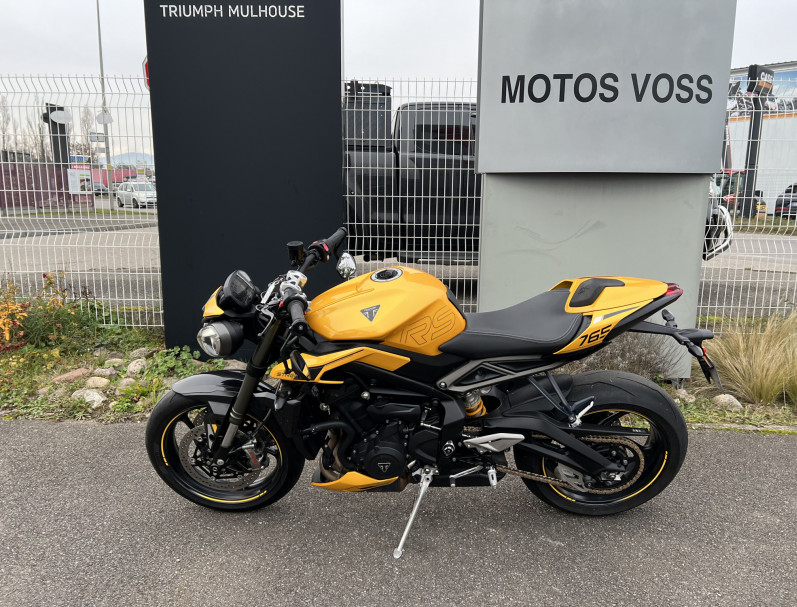 TRIUMPH STREET TRIPLE 765 RS