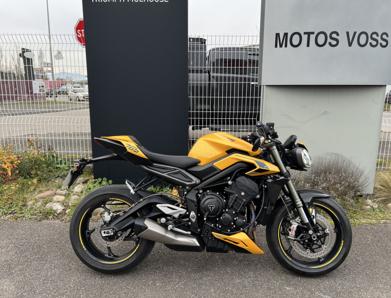 TRIUMPH STREET TRIPLE 765 RS