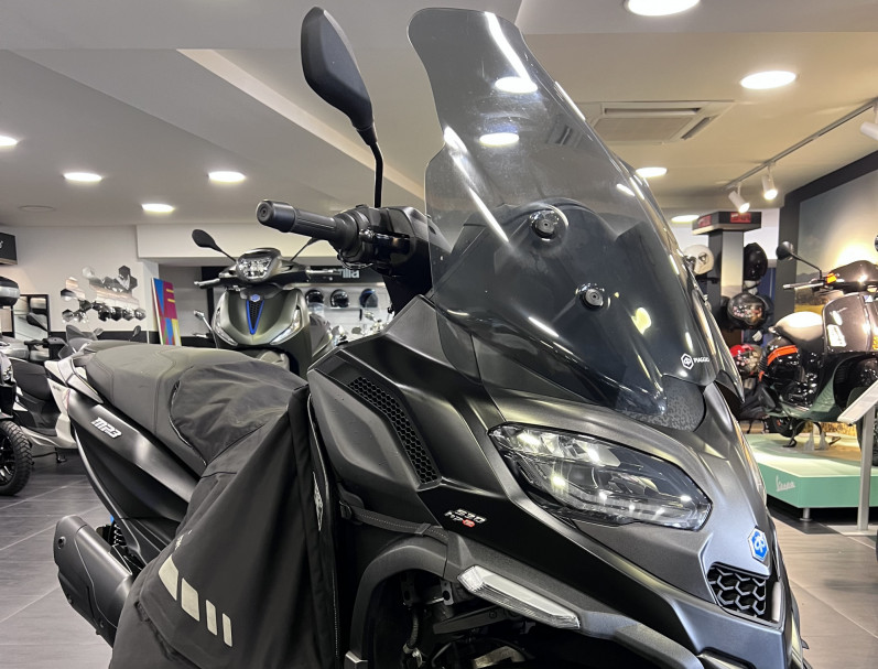 PIAGGIO MP3 530 HPE EXCLUSIVE