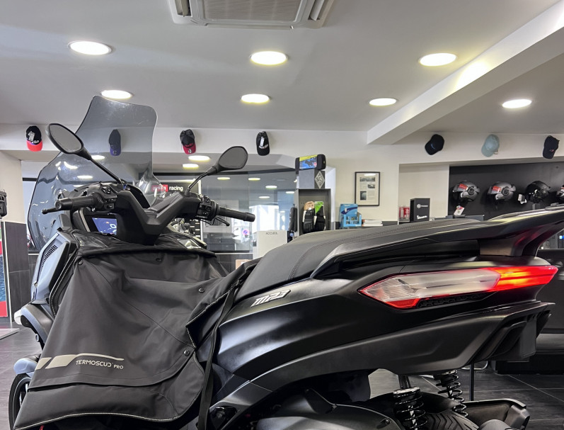 PIAGGIO MP3 530 HPE EXCLUSIVE