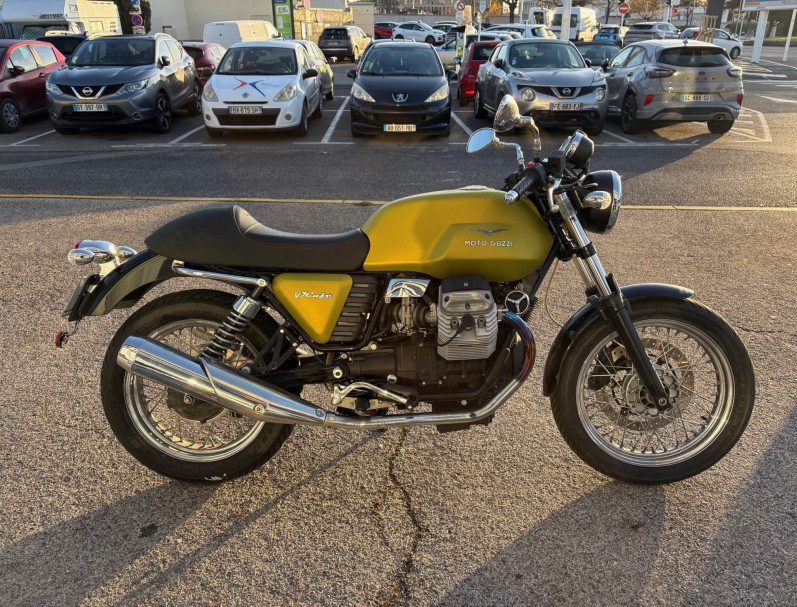 MOTO GUZZI V7 750 CAFE CLASSIC 1ere main 21450 kms garantie 1 an