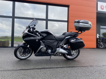 HONDA VFR 1200