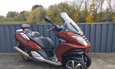 PEUGEOT METROPOLIS 400