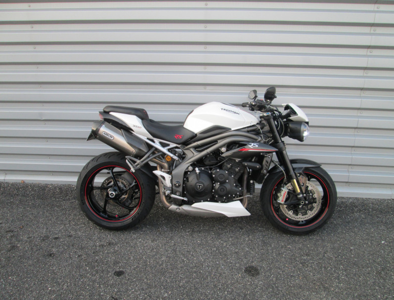 TRIUMPH SPEED TRIPLE 1050 RS