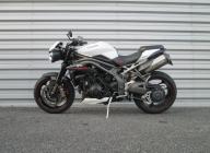 TRIUMPH SPEED TRIPLE 1050 RS