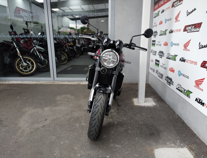 KAWASAKI Z900RS