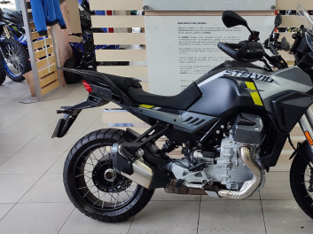 MOTO GUZZI STELVIO 1000