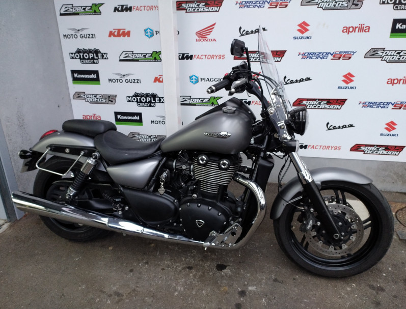 TRIUMPH THUNDERBIRD 1700 STORM