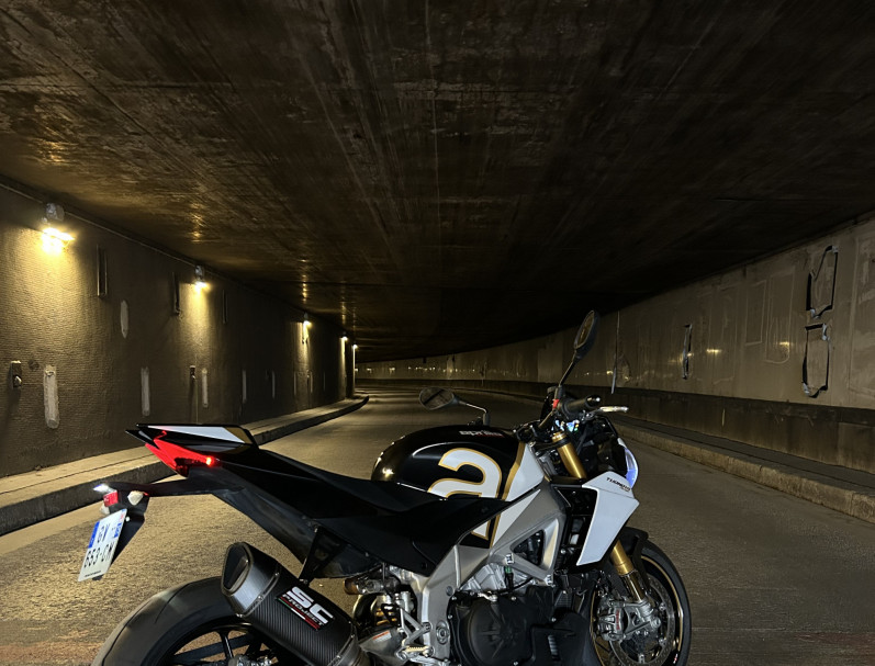 APRILIA TUONO 1100 V4 FACTORY