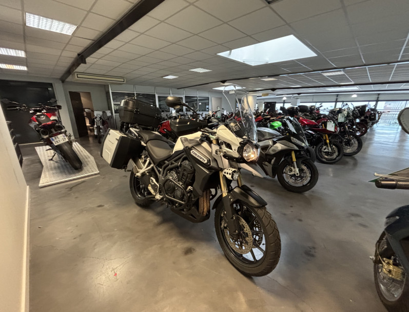 TRIUMPH TIGER 1200 EXPLORER