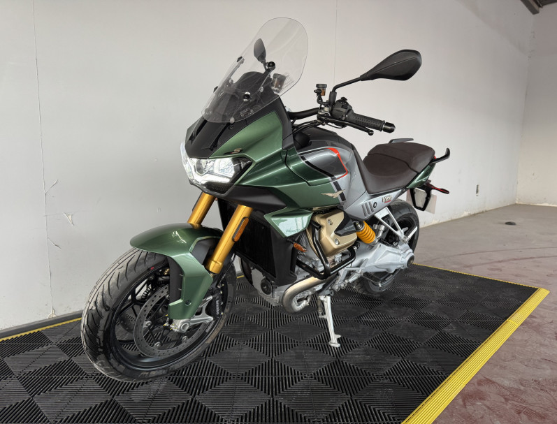 MOTO GUZZI V100  MANDELLO S