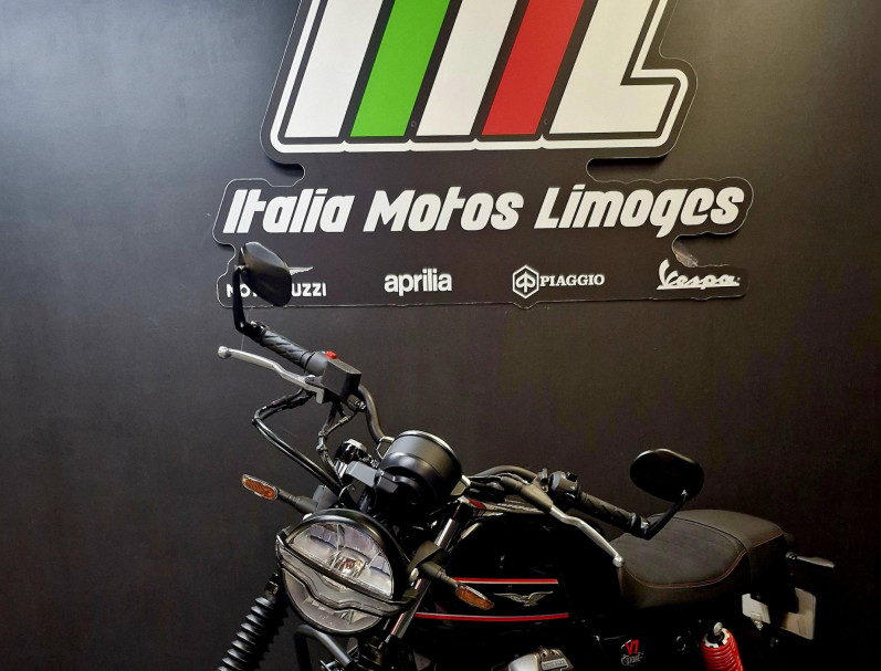 MOTO GUZZI V7 STONE