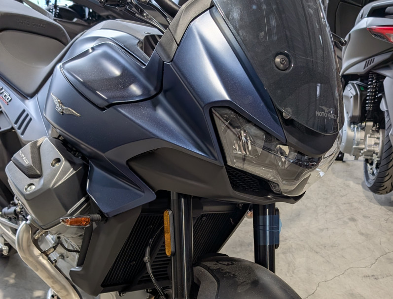 MOTO GUZZI V100  MANDELLO SUPERBE