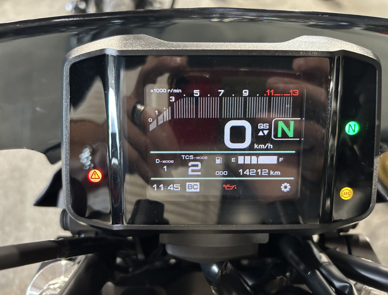 YAMAHA MT-09