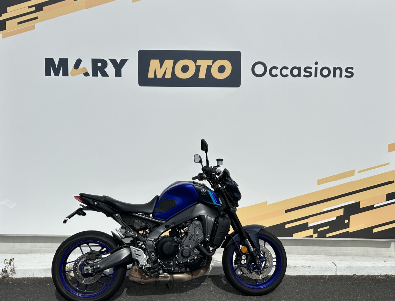 YAMAHA MT-09