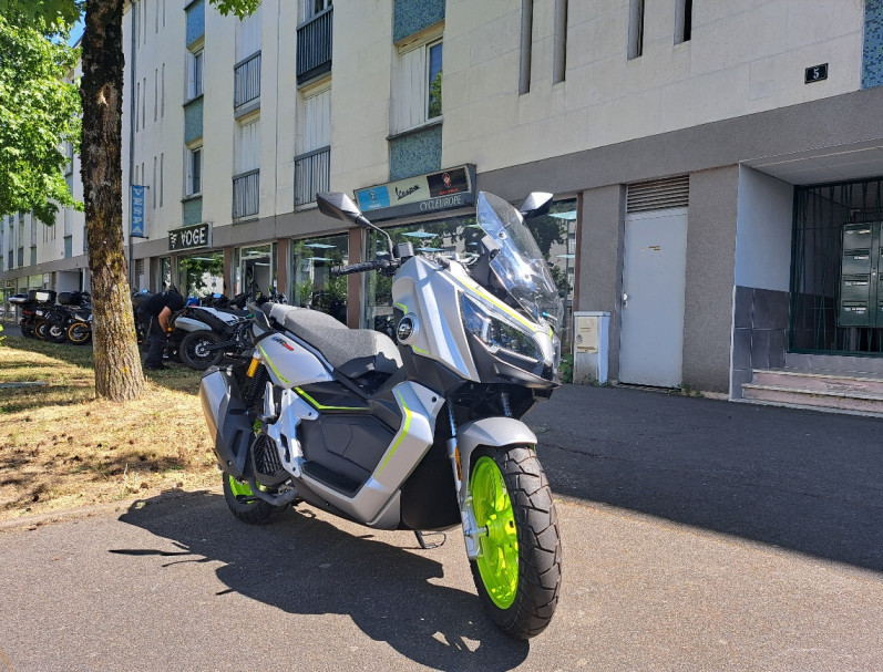 QJ MOTOR ATR 125