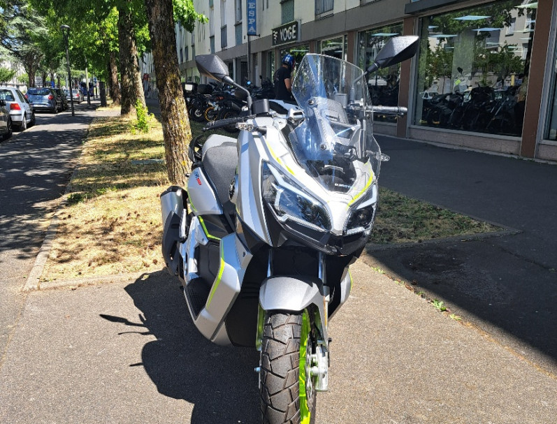 QJ MOTOR ATR 125