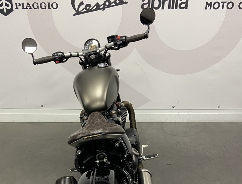TRIUMPH Bonneville Bobber 1200 2017