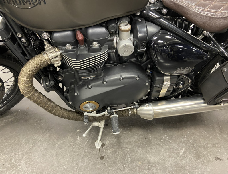 TRIUMPH Bonneville Bobber 1200 2017