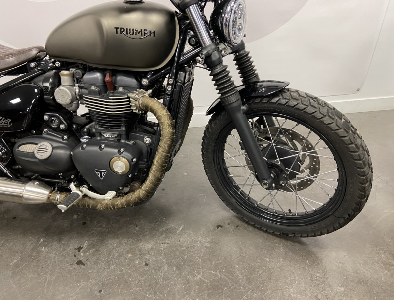 TRIUMPH Bonneville Bobber 1200 2017