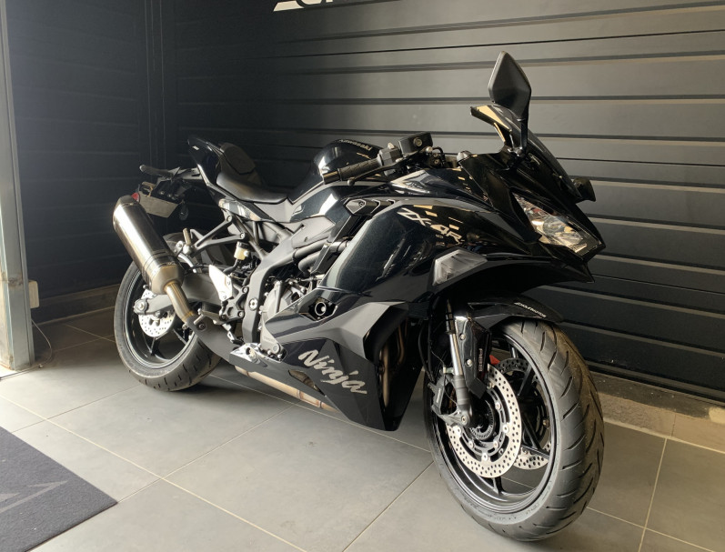 KAWASAKI ZX-4R