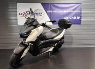 YAMAHA XMAX 300