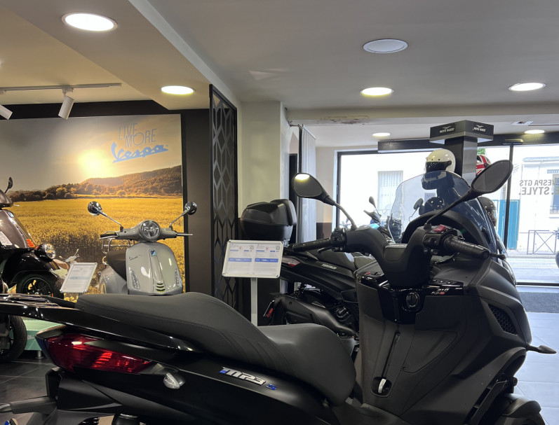 PIAGGIO MP3 310 HPE SPORT