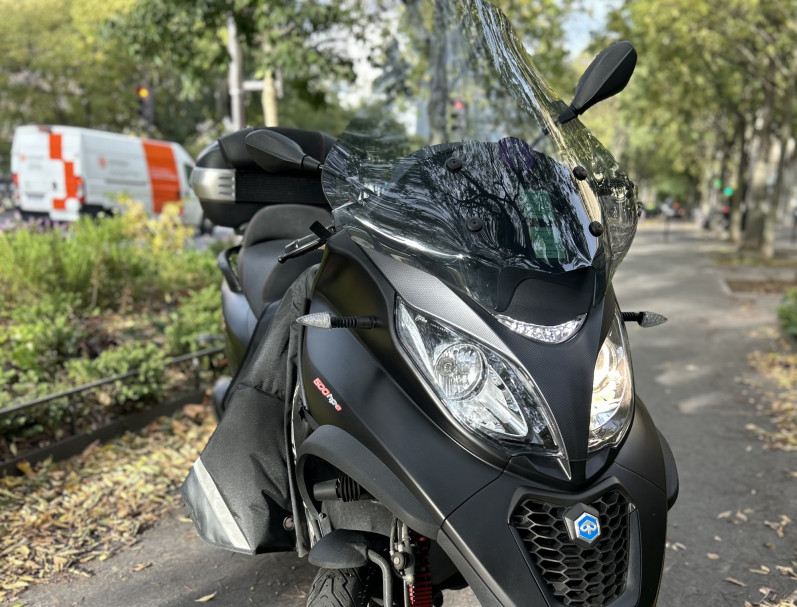 PIAGGIO MP3 500 LT  3900 KM GARANTIE 12 MOIS LIVRAISON POSSIBLE DANS TOUTE LA FRANCE 