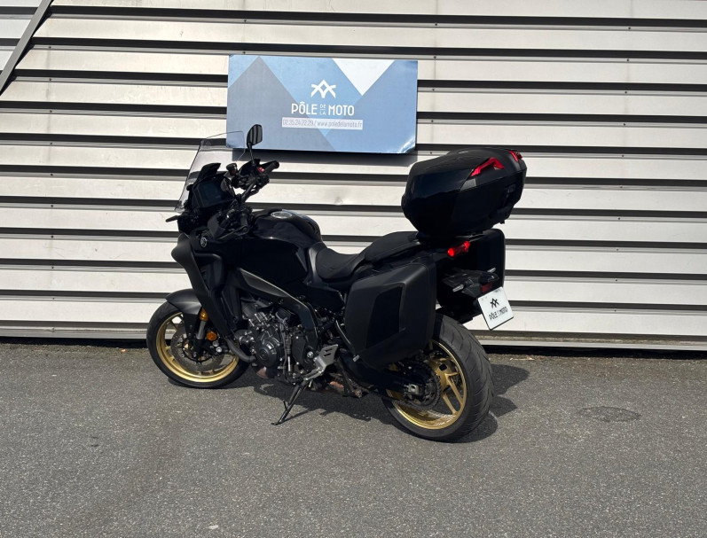 YAMAHA TRACER 9 GT + MIDNIGHT BLACK
