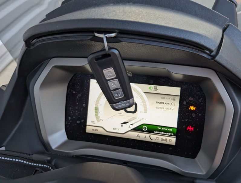 PIAGGIO MP3 530 HPE EXCLUSIVE