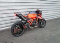 KTM 1290 SUPER DUKE R