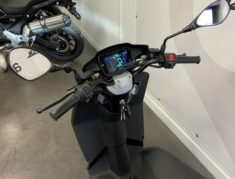 PIAGGIO 1 ACTIVE 60 KM/H 2022