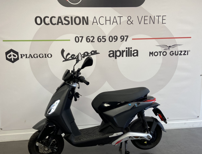 PIAGGIO 1 ACTIVE 60 KM/H 2022