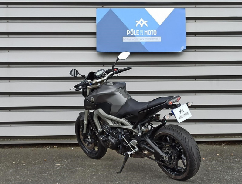 YAMAHA MT-09 ABS