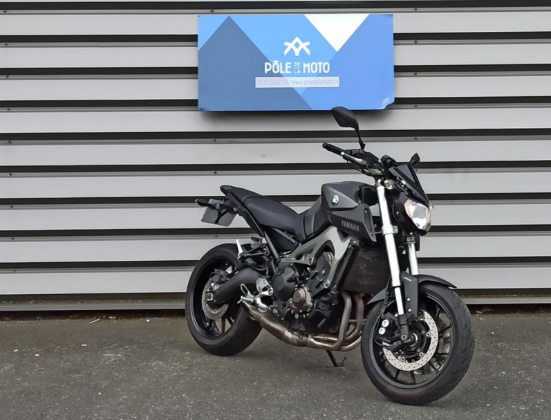 YAMAHA MT-09 ABS