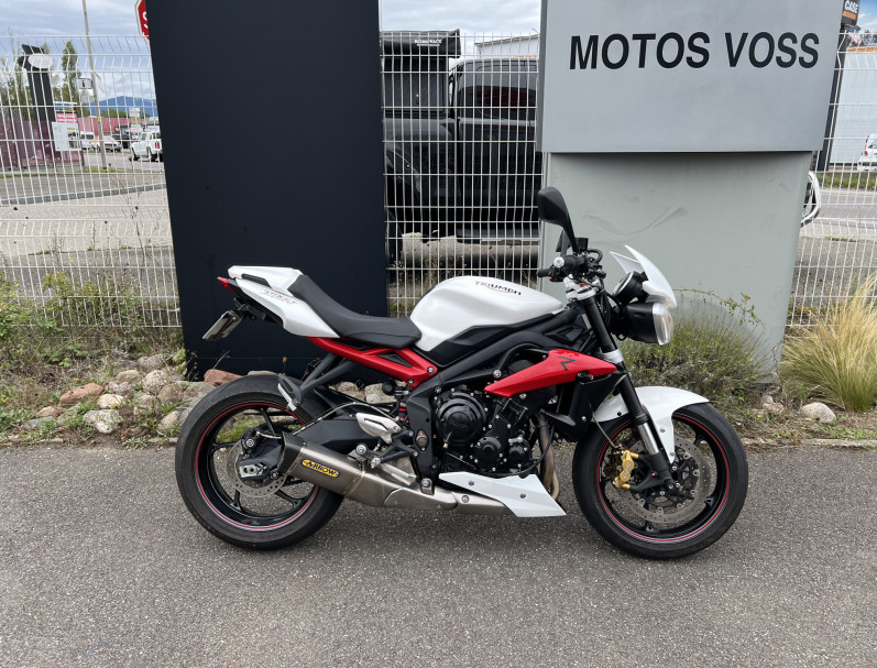 TRIUMPH STREET TRIPLE 675 R