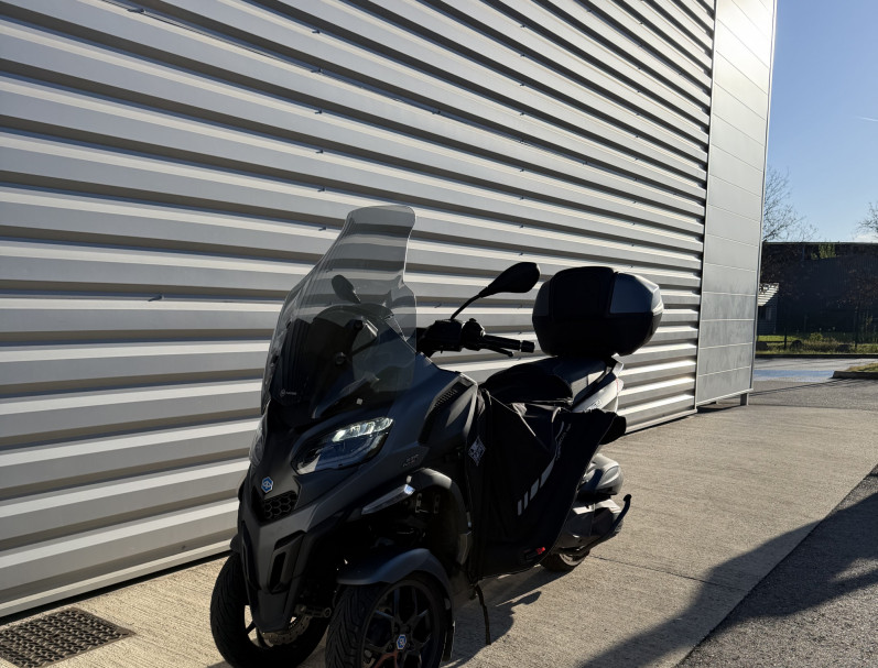 PIAGGIO MP3 530 HPE EXCLUSIVE revisé et garantie 