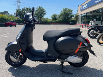 VESPA GTS SUPERSPORT 300 E5 - Février 2023