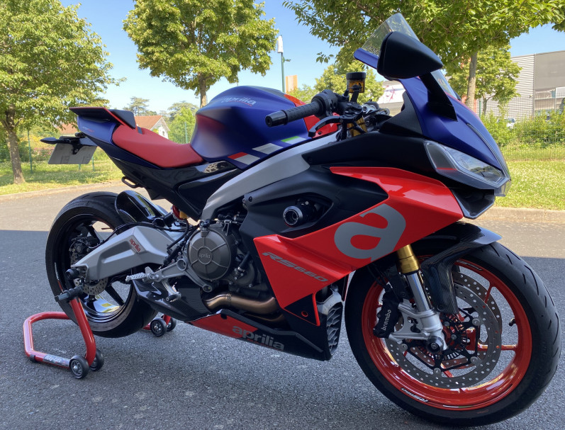 APRILIA RS 660